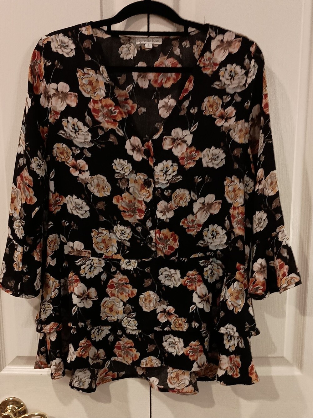 Women's Black Floral V-Neck Ruffle Tier Blouse